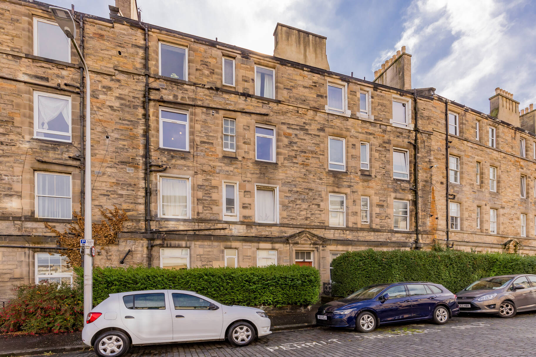 25 3F1, Halmyre Street, EDINBURGH, EH6 8QB