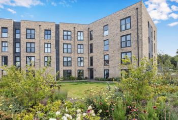 2 (flat 4) Firecrest Way, Cammo, Edinburgh