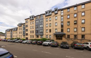 6/23 Roseburn Drive, Edinburgh