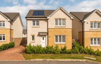 39 Fernwood Drive, Danderhall