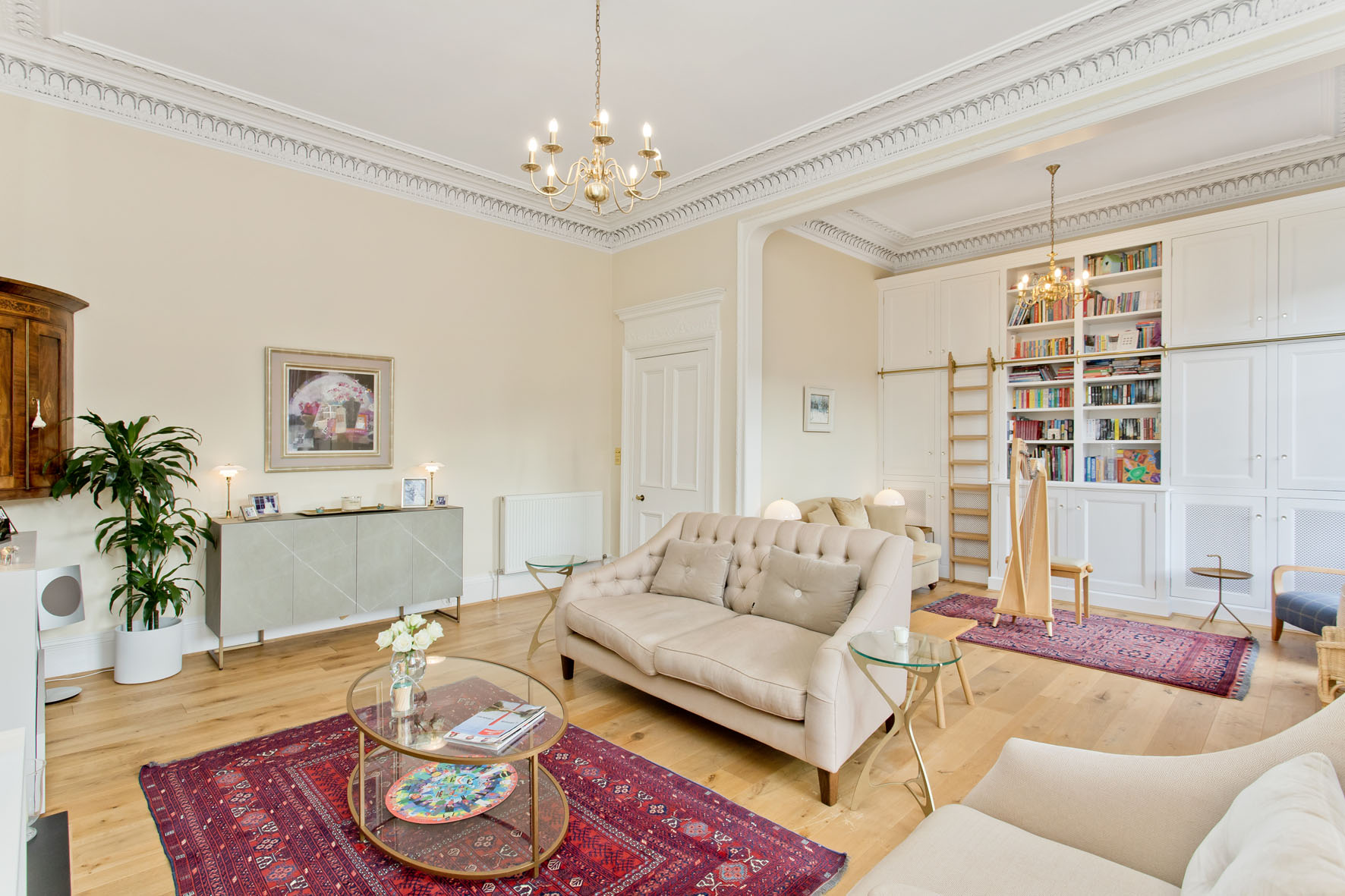 18/2 Lennox Street, Edinburgh, EH4 1QA