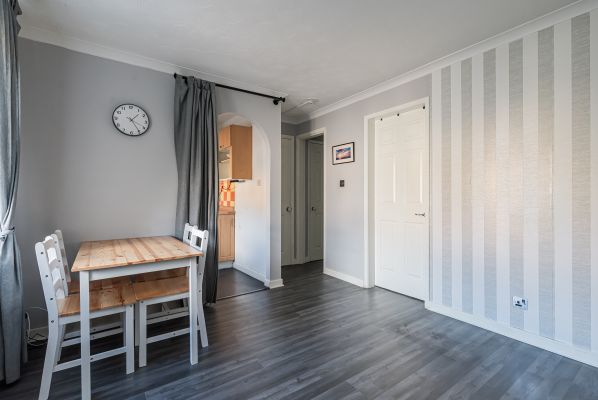 75 Double Hedges Park, Edinburgh, EH16 6YN - Image 2