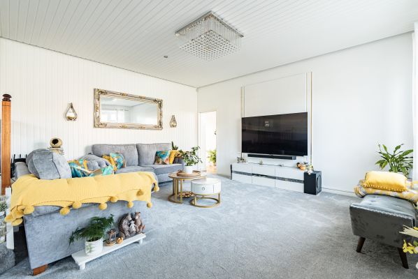 45 Barnes Green, Livingston, EH54 8PP - Image 2