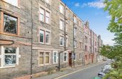 20/2F3 Hawthornvale, Edinburgh