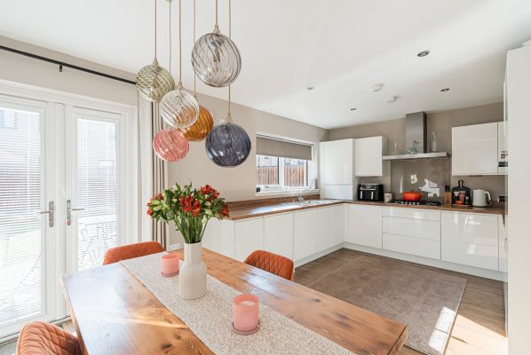 53 Tweedsmuir Drive, Edinburgh, EH16 4XU - Image 2