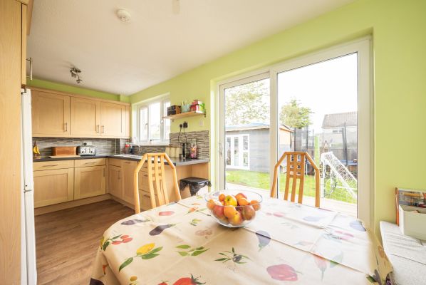 1 Trelawney Terrace, Penicuik, EH26 0NB - Image 3