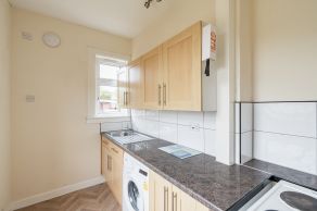 1 Parkhead Crescent, Edinburgh, EH11 4RY - Image 4