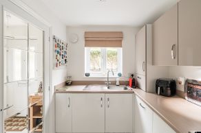 17 Beatlie Road, Winchburgh, EH52 6RD - Image 6