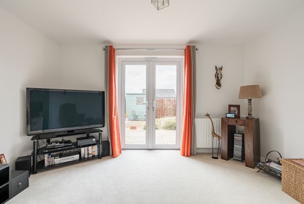 17 Beatlie Road, Winchburgh, EH52 6RD - Image 3