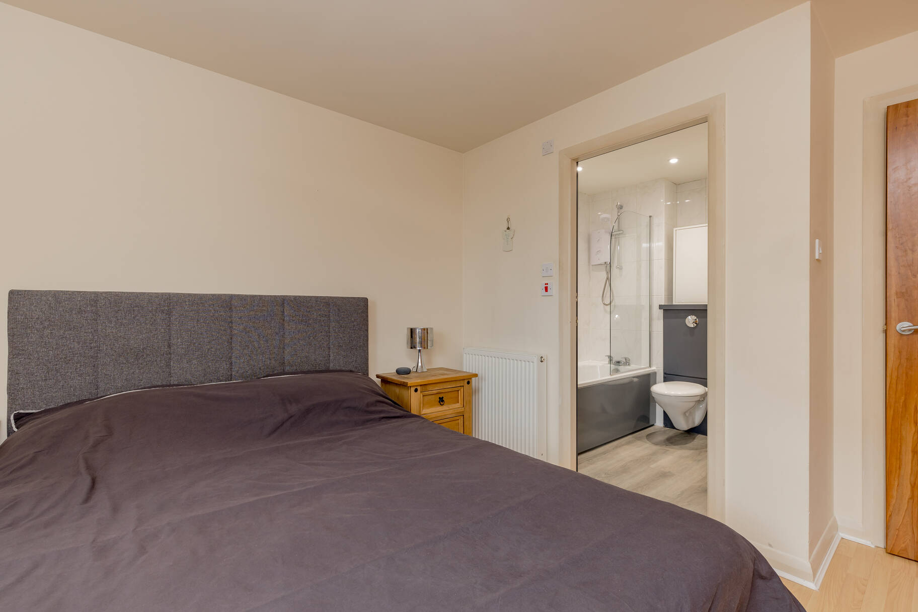 199/22 Lindsay Road, Edinburgh, EH6 6ND