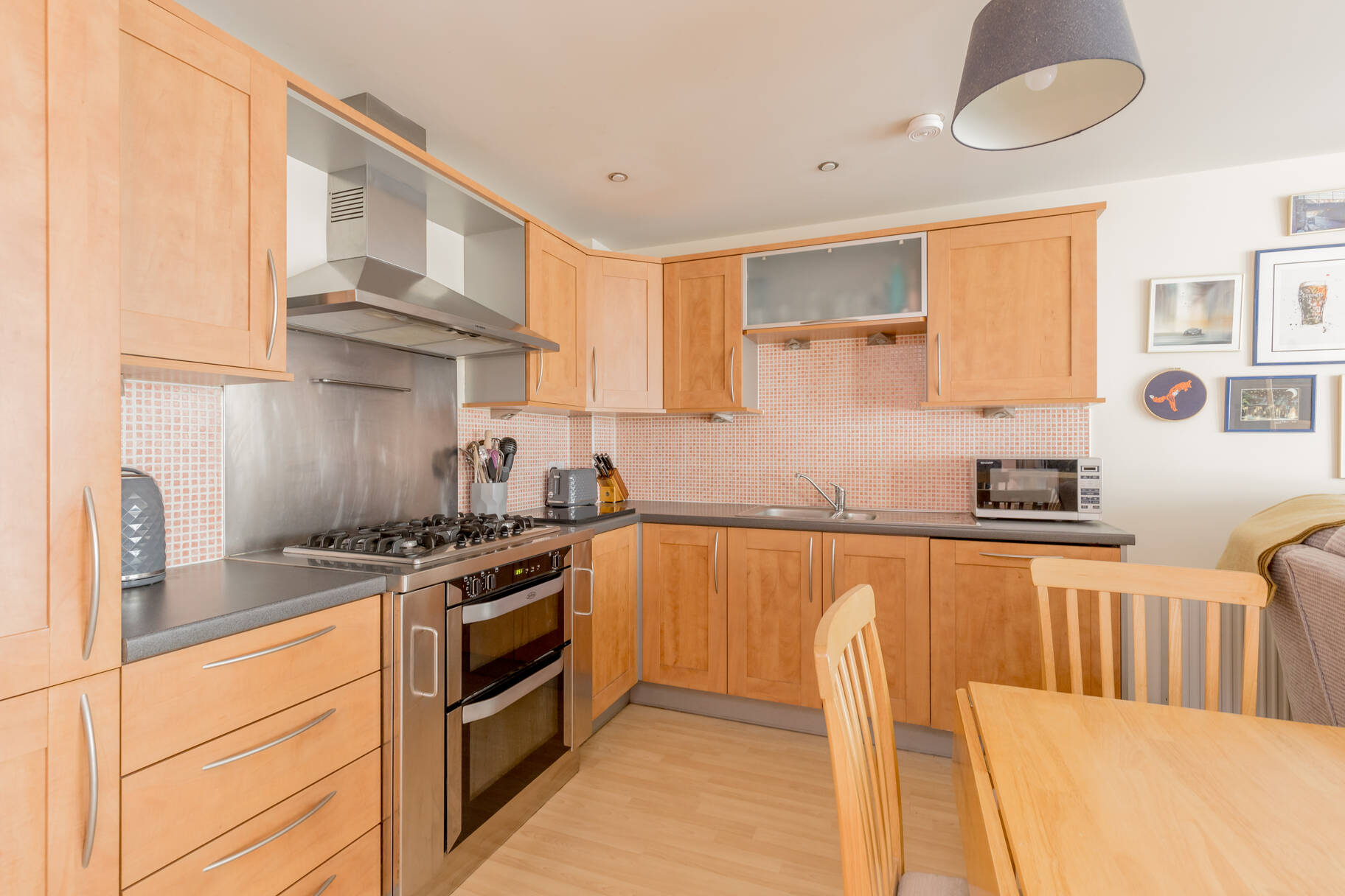 199/22 Lindsay Road, Edinburgh, EH6 6ND