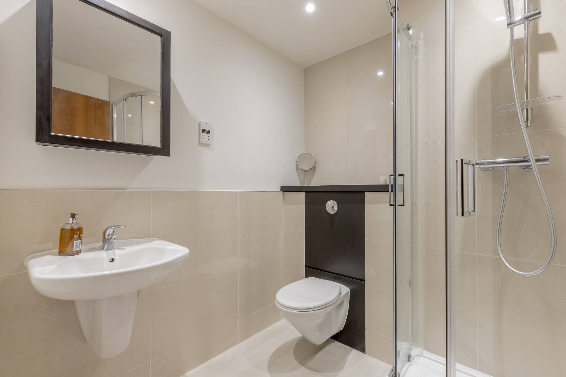 199/22 Lindsay Road, Edinburgh, EH6 6ND