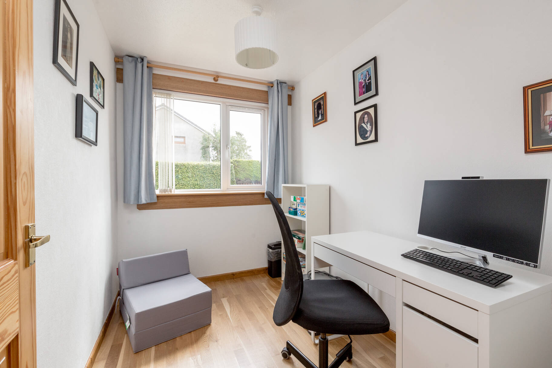 9 Mortonhall Park Drive, Edinburgh, EH17 8SS