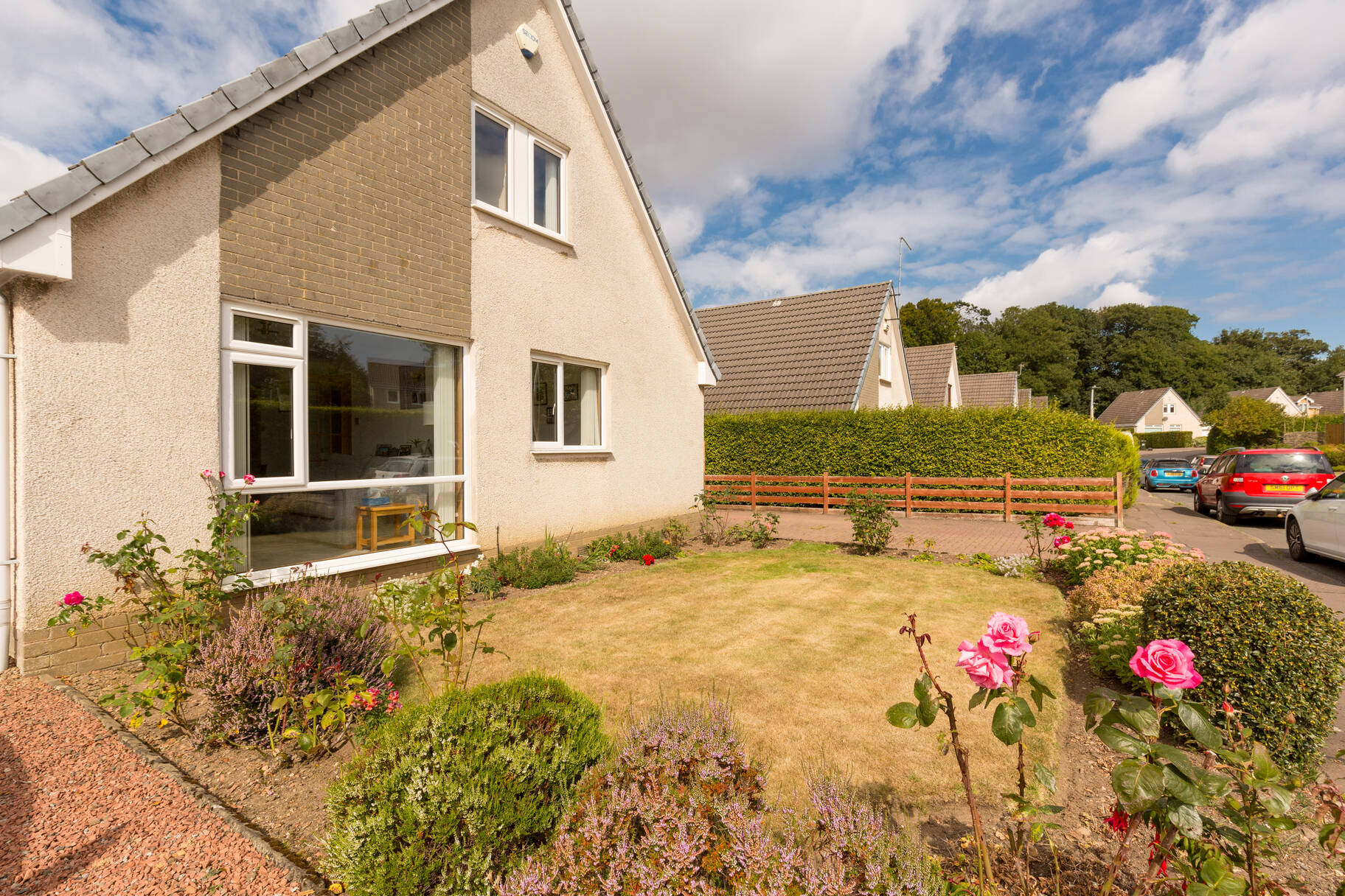 9 Mortonhall Park Drive, Edinburgh, EH17 8SS