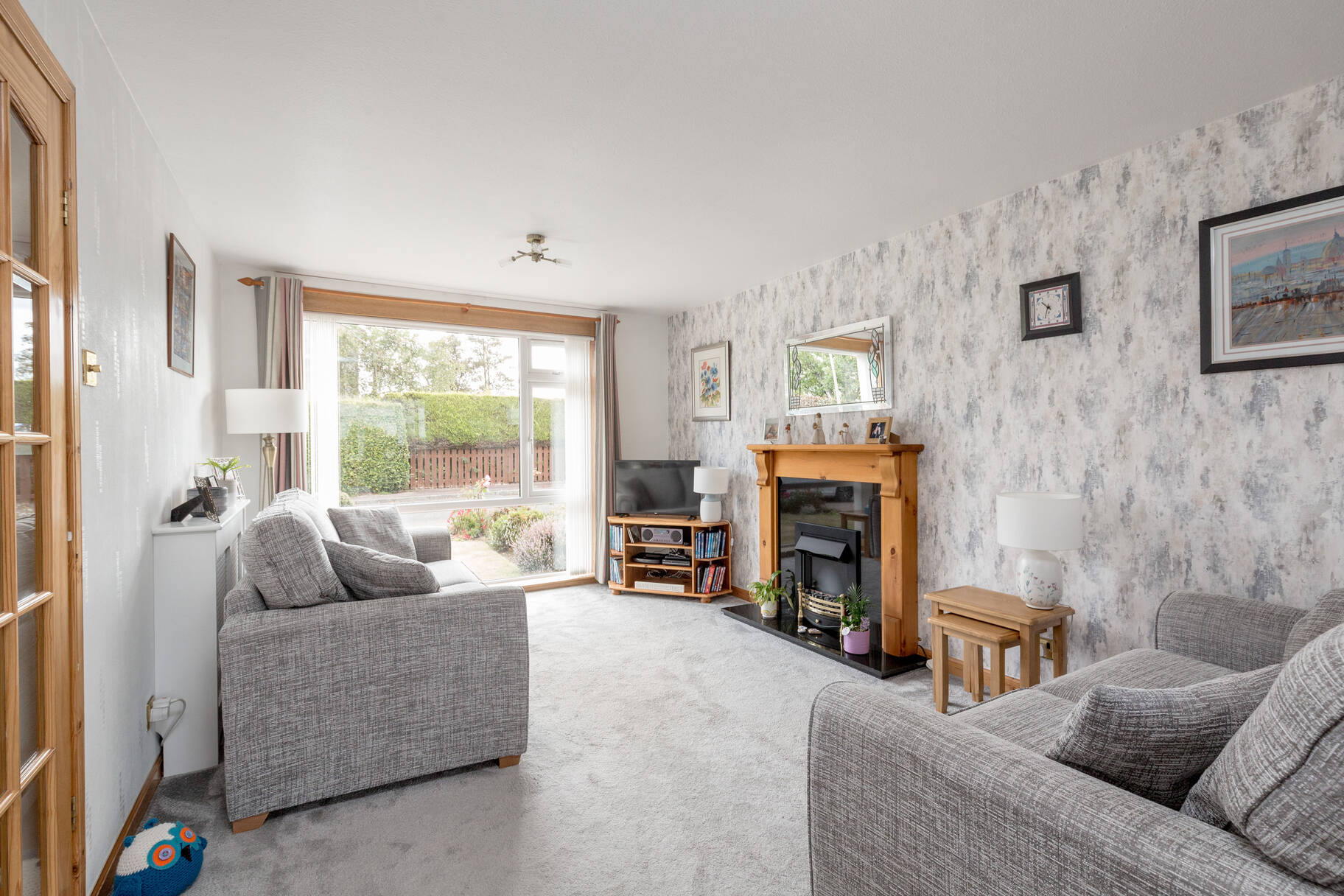 9 Mortonhall Park Drive, Edinburgh, EH17 8SS