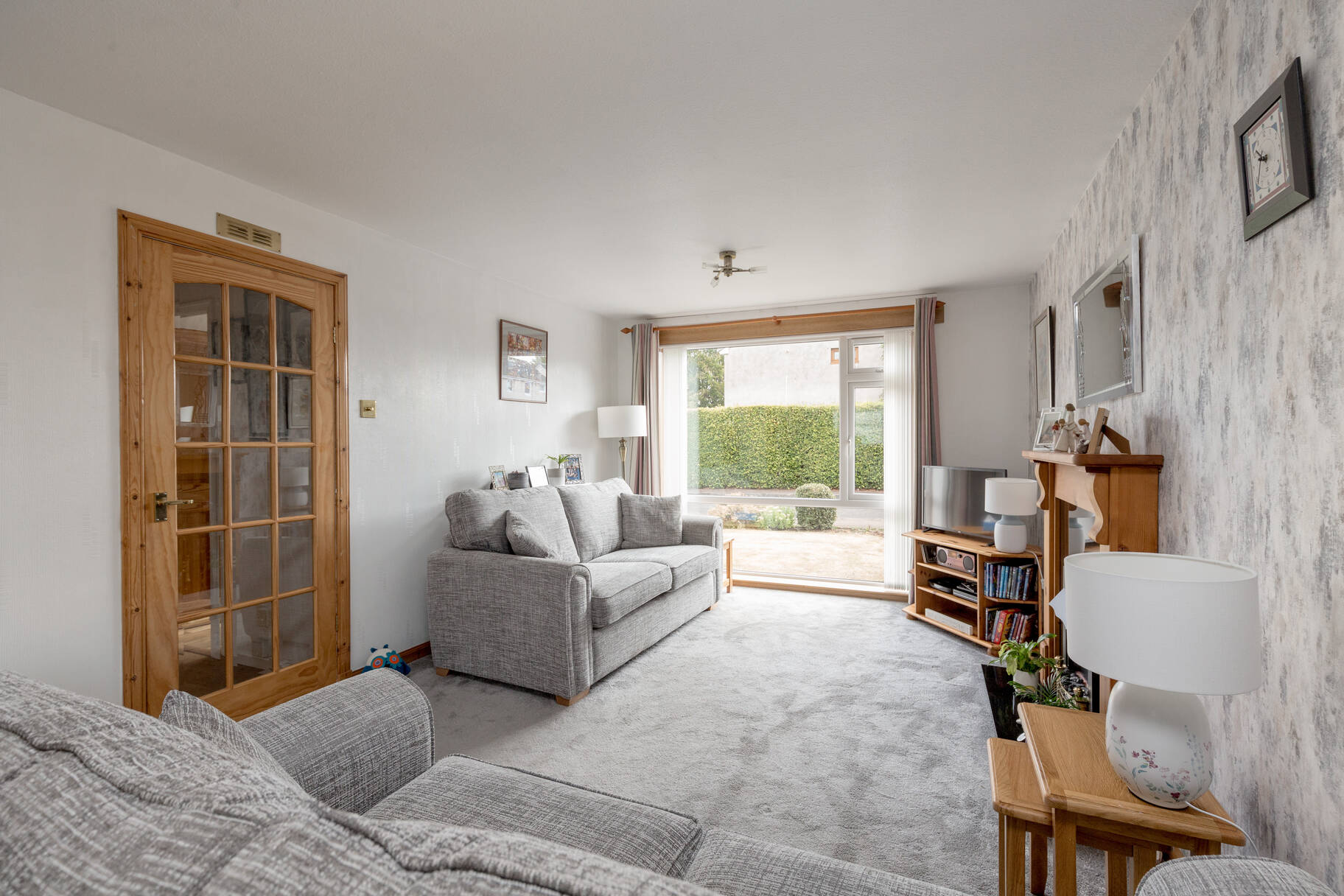 9 Mortonhall Park Drive, Edinburgh, EH17 8SS