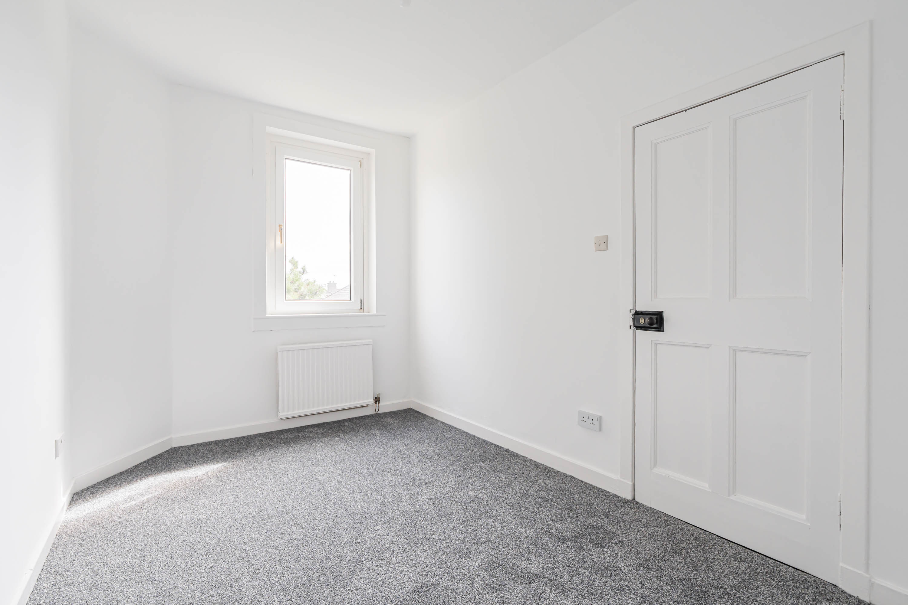 17/5 Grierson Gardens, EDINBURGH, EH5 2AS