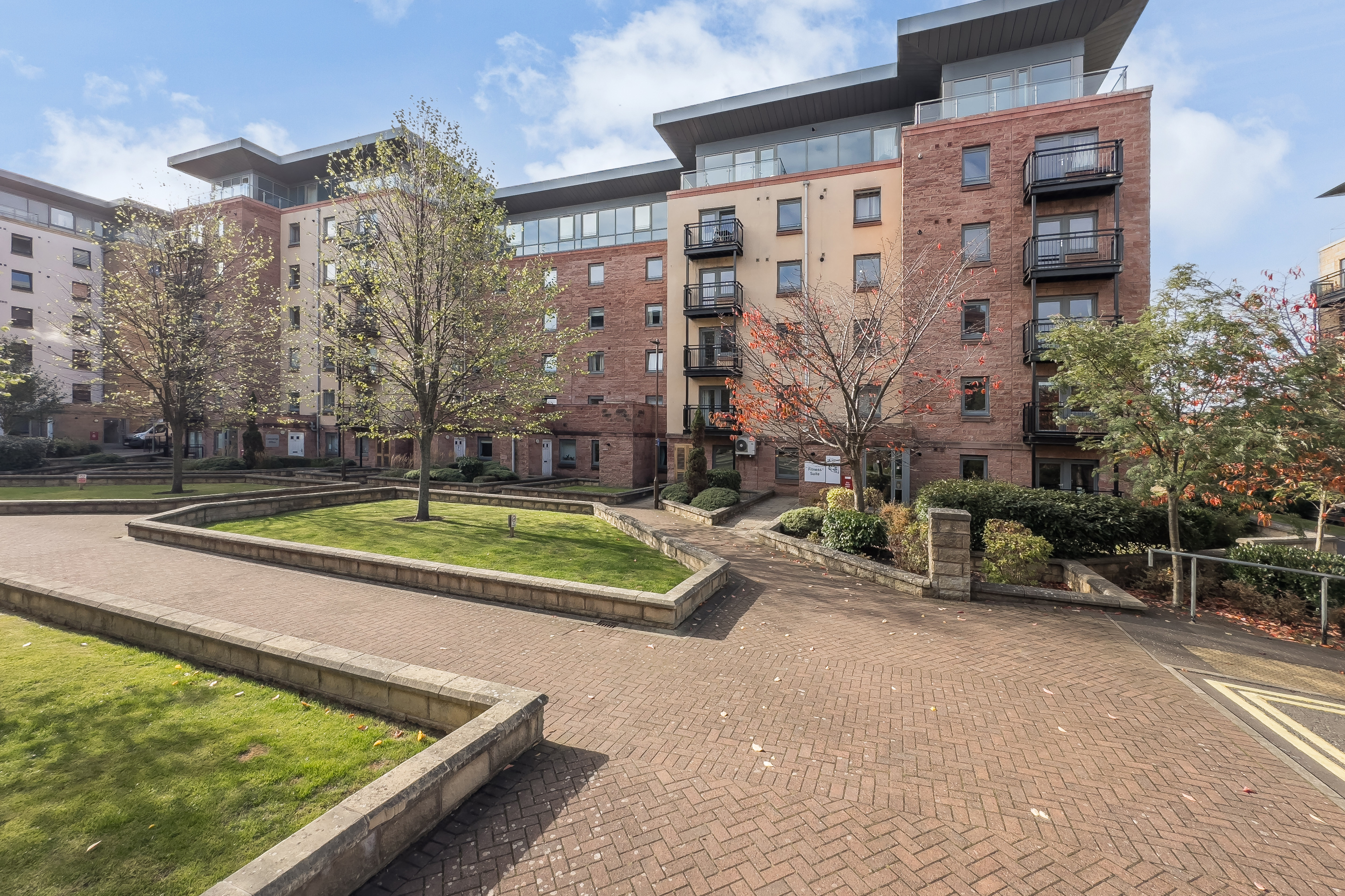 18/15 Slateford Gait, EDINBURGH, EH11 1GU