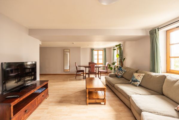 14/7 Yardheads, Edinburgh, EH6 6BU - Image 2