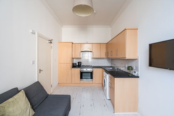 5/2, Casselbank Street, Edinburgh, EH6 5HA - Image 3