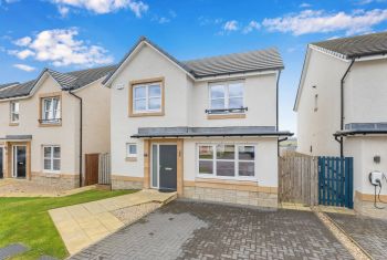 40 Sycamore Drive, Penicuik