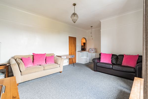 2 2F1 Oswald Terrace, Edinburgh, EH12 7TS - Image 3