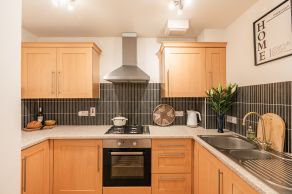 12/2 Leith Walk, Edinburgh, EH6 5AA - Image 5