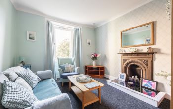 9/1 Earlston Place, Edinburgh