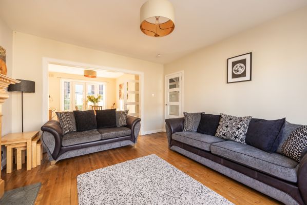 74 Caiystane Gardens, Edinburgh, EH10 6SY - Image 2