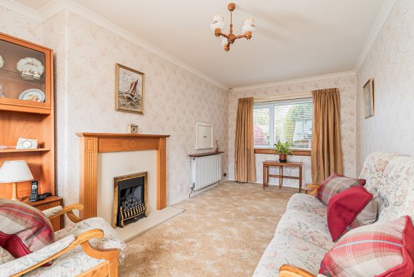 28 Wester Broom Drive, Edinburgh, EH12 7RF - Image 3