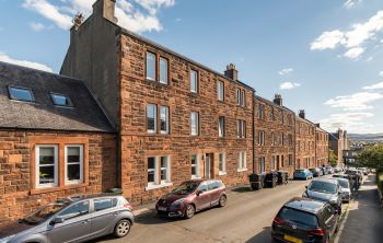 4 2F2 Victor Park Terrace, Edinburgh
