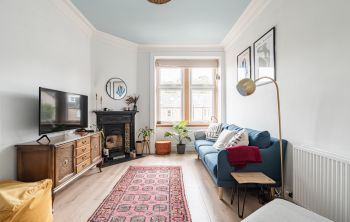 10/2 Craigcrook Place, Edinburgh