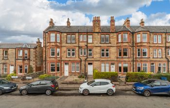 10/2 Craigcrook Place, Edinburgh