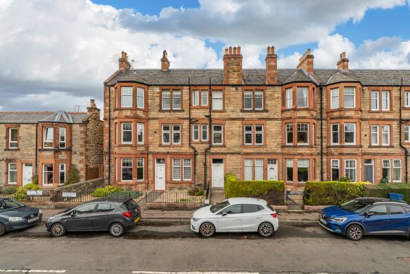 10/2 Craigcrook Place, Edinburgh, EH4 3NG - Image 3