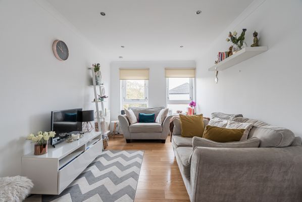 2/5 Gray’s Loan, Edinburgh, EH10 5BS - Image 2