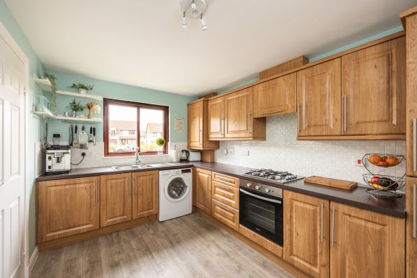 26 Grove Farm Gardens, Bonnyrigg, EH19 3GS - Image 3