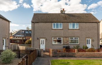 25 Quarryfoot Gardens, Bonnyrigg