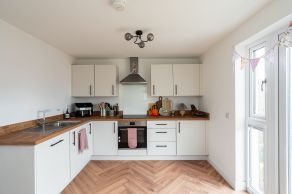 78 Charpentier Avenue, Loanhead, EH20 9FP - Image 4