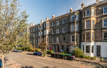 59/1 McDonald Road, Edinburgh