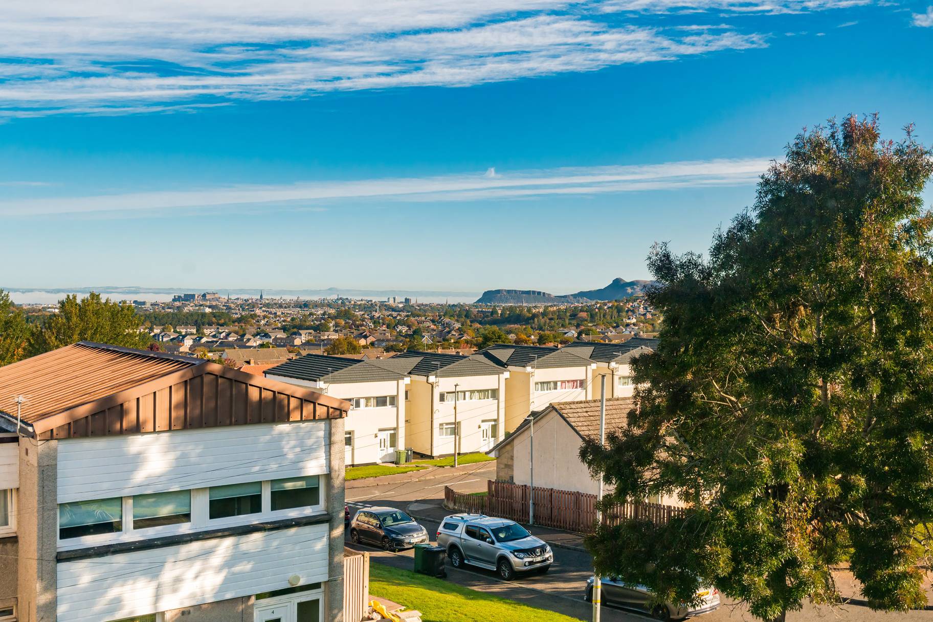 12/12 Dreghorn Drive, Edinburgh, EH13 9NX