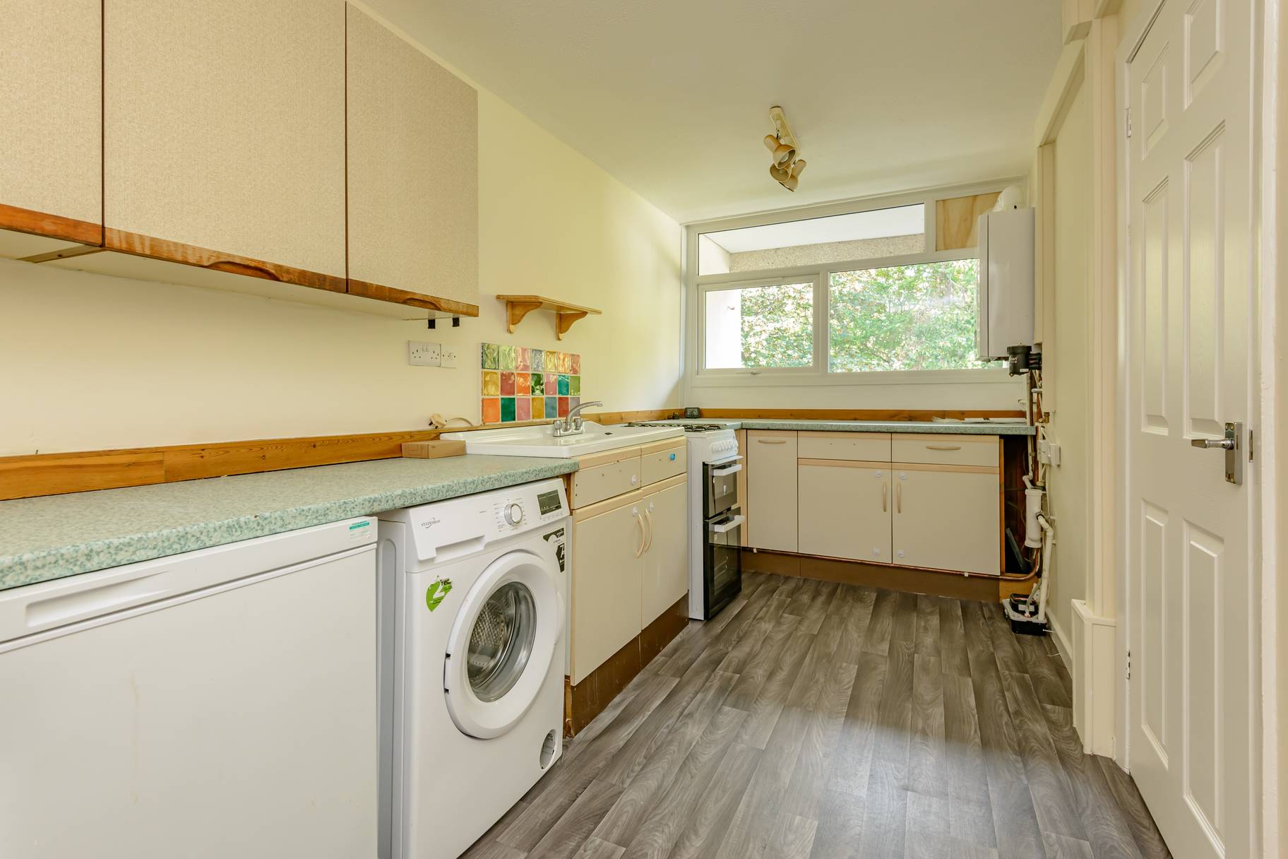 12/12 Dreghorn Drive, Edinburgh, EH13 9NX