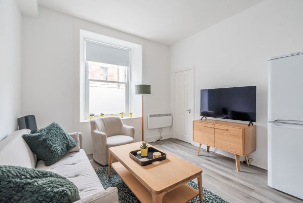 22/3 Prince Regent Street, Edinburgh, EH6 4AS - Image 2