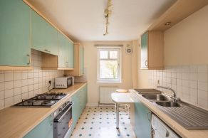 2/1 Sinclair Close, Edinburgh, EH11 1US - Image 6