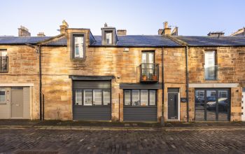 25 Dewar Place Lane, Edinburgh