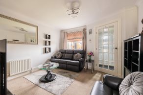 16 Burnbank Grove, Loanhead, EH20 9NX - Image 7