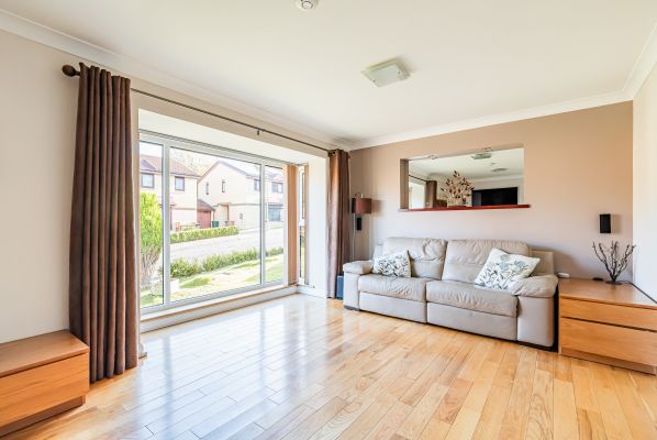 34 Pentland Drive, Edinburgh, EH10 6PX - Image 2