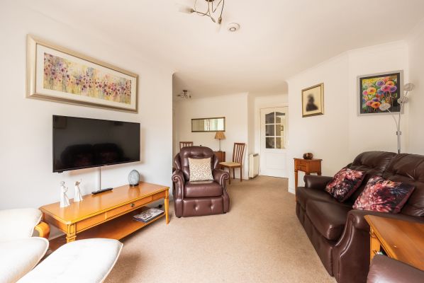 15/2 Ladywell Court, Ladywell Road, Edinburgh, EH12 7TA - Image 3