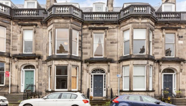 24/2 Coates Gardens, Edinburgh
