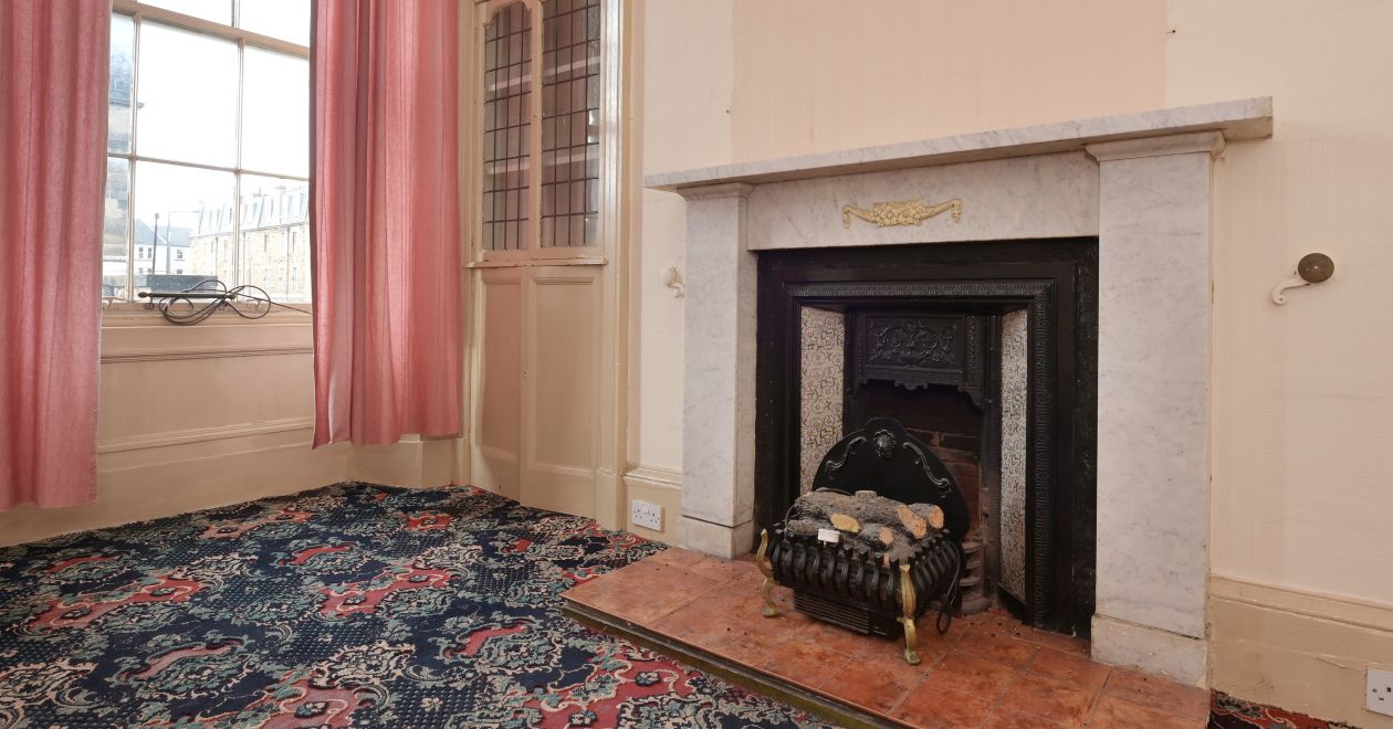 63 Newington Road, EDINBURGH, EH9 1QW