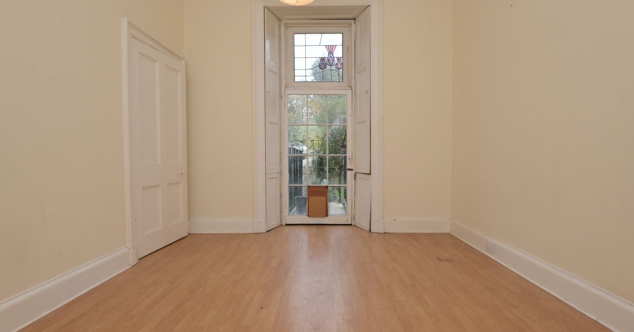 63 Newington Road, EDINBURGH, EH9 1QW